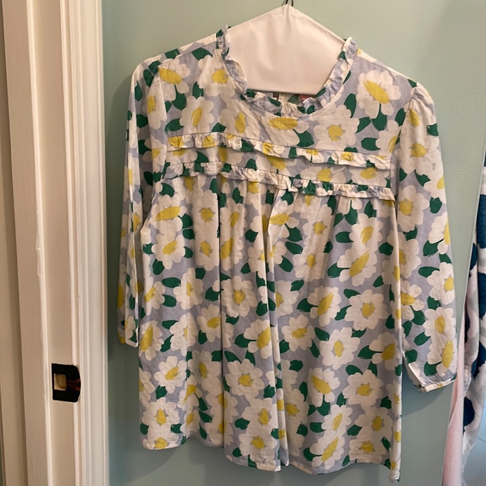 Michelle McDowell daisy top.